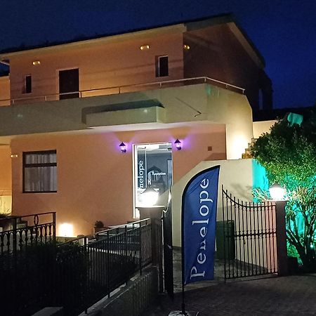 Penelope Apartment Hotel Dasziá Kültér fotó
