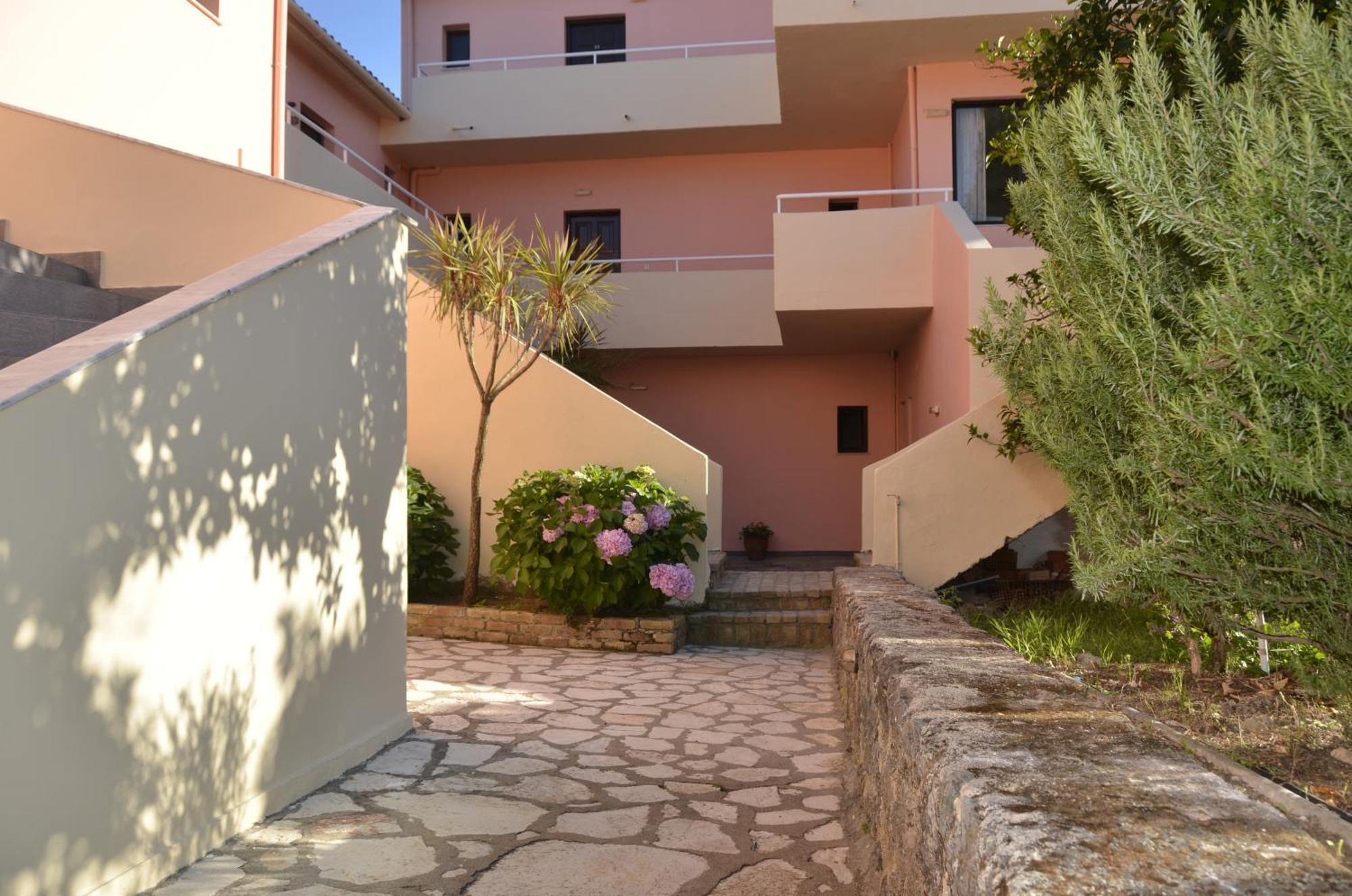 Penelope Apartment Hotel Dasziá Kültér fotó